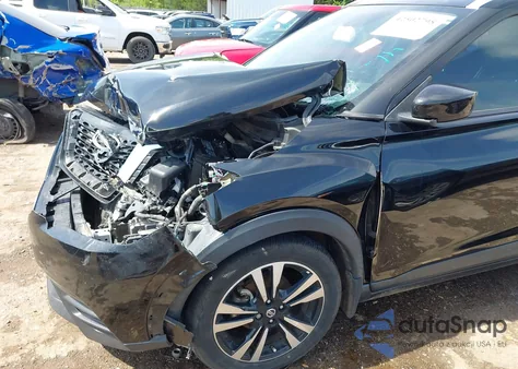 2019 Nissan Kicks S/Sr/Sv z USA, uszkodzony, nr VIN 3N1CP5CUXKL549508